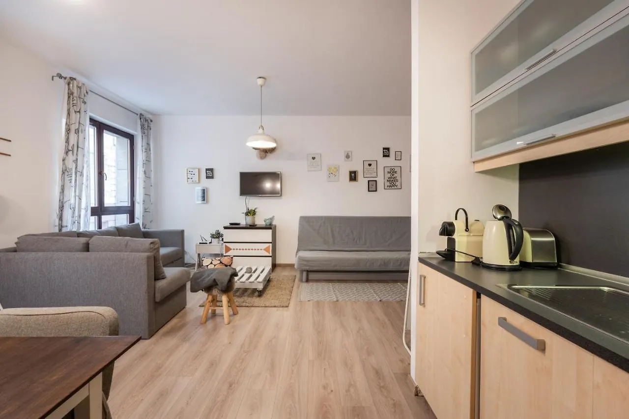 King Care Apartment With A/C Budapest 0*,